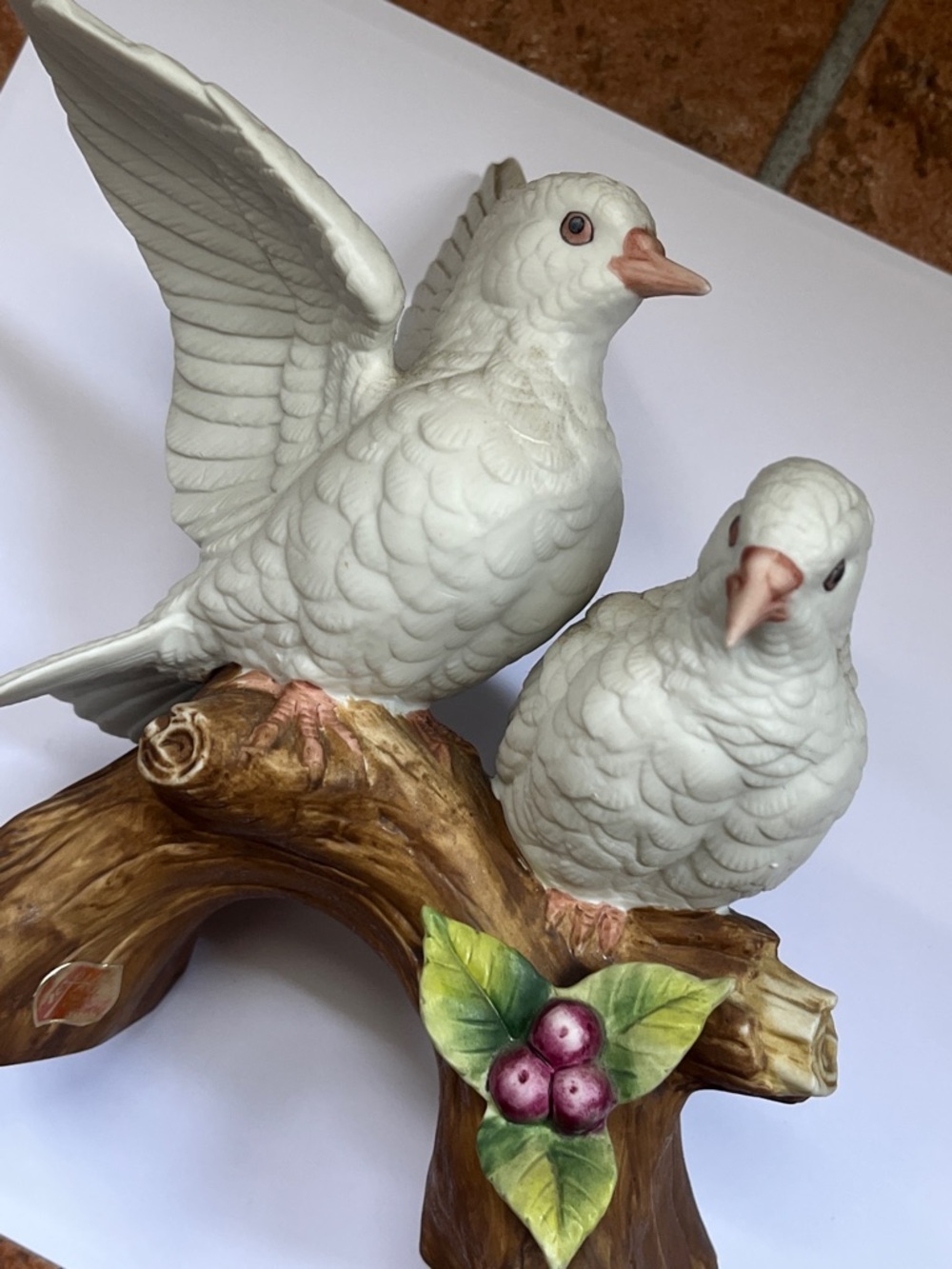 White Love Birds on Branch. LEFTON #KW791  Doves. AI says made in Japan 1970’s